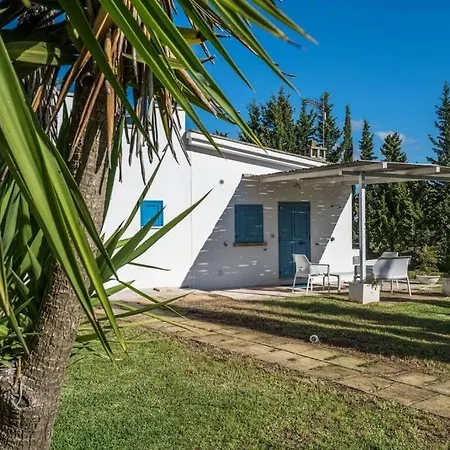 Lantgård Cuti Mari *